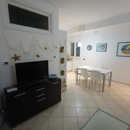 Appartamento Sul Corso ปอร์โตเรกานาติ ภายนอก รูปภาพ