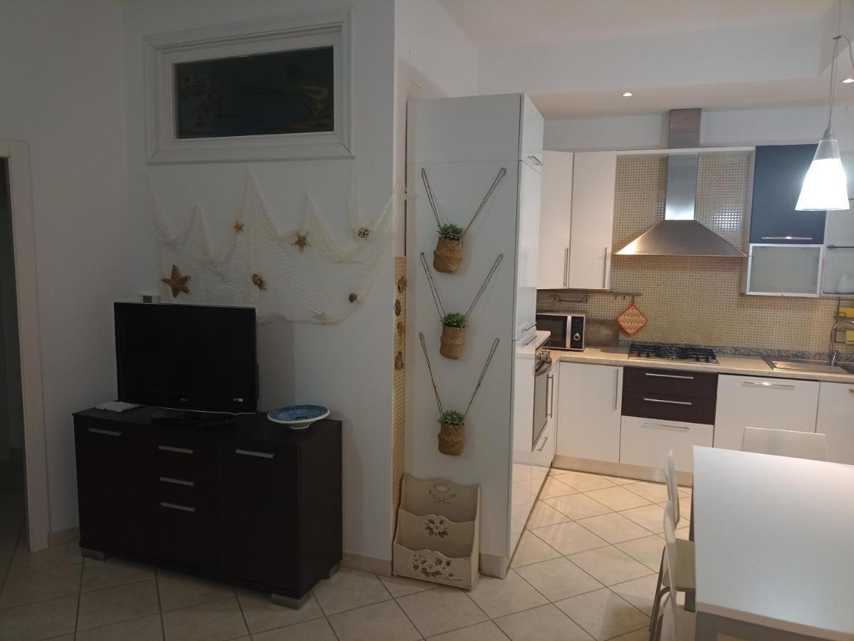 Appartamento Sul Corso ปอร์โตเรกานาติ ภายนอก รูปภาพ