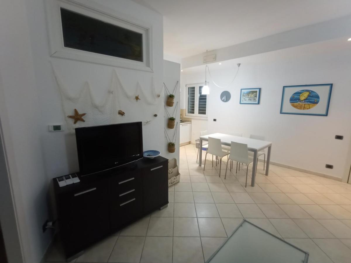 Appartamento Sul Corso ปอร์โตเรกานาติ ภายนอก รูปภาพ